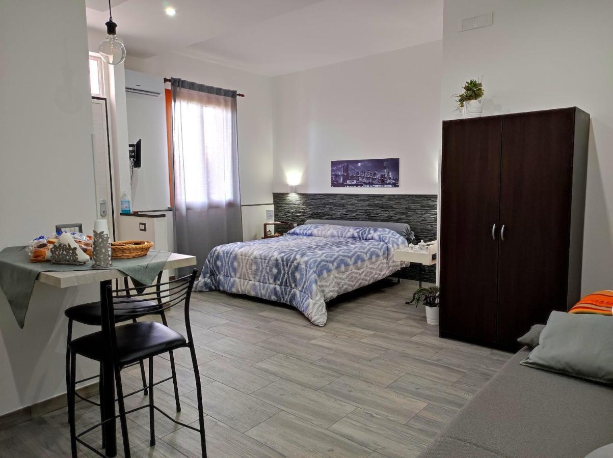Casa Del Maestrale Apartment Ачиреале Екстериор снимка