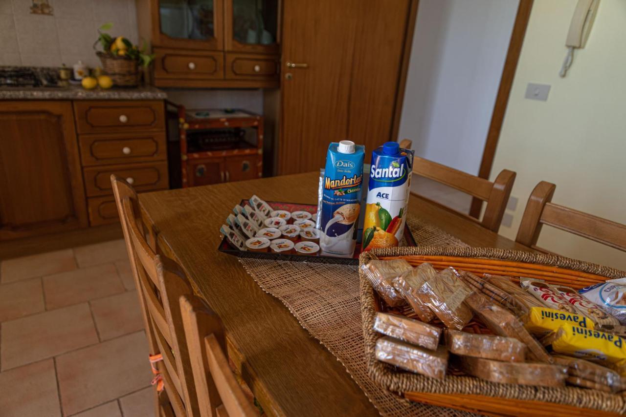 Casa Del Maestrale Apartment Ачиреале Екстериор снимка