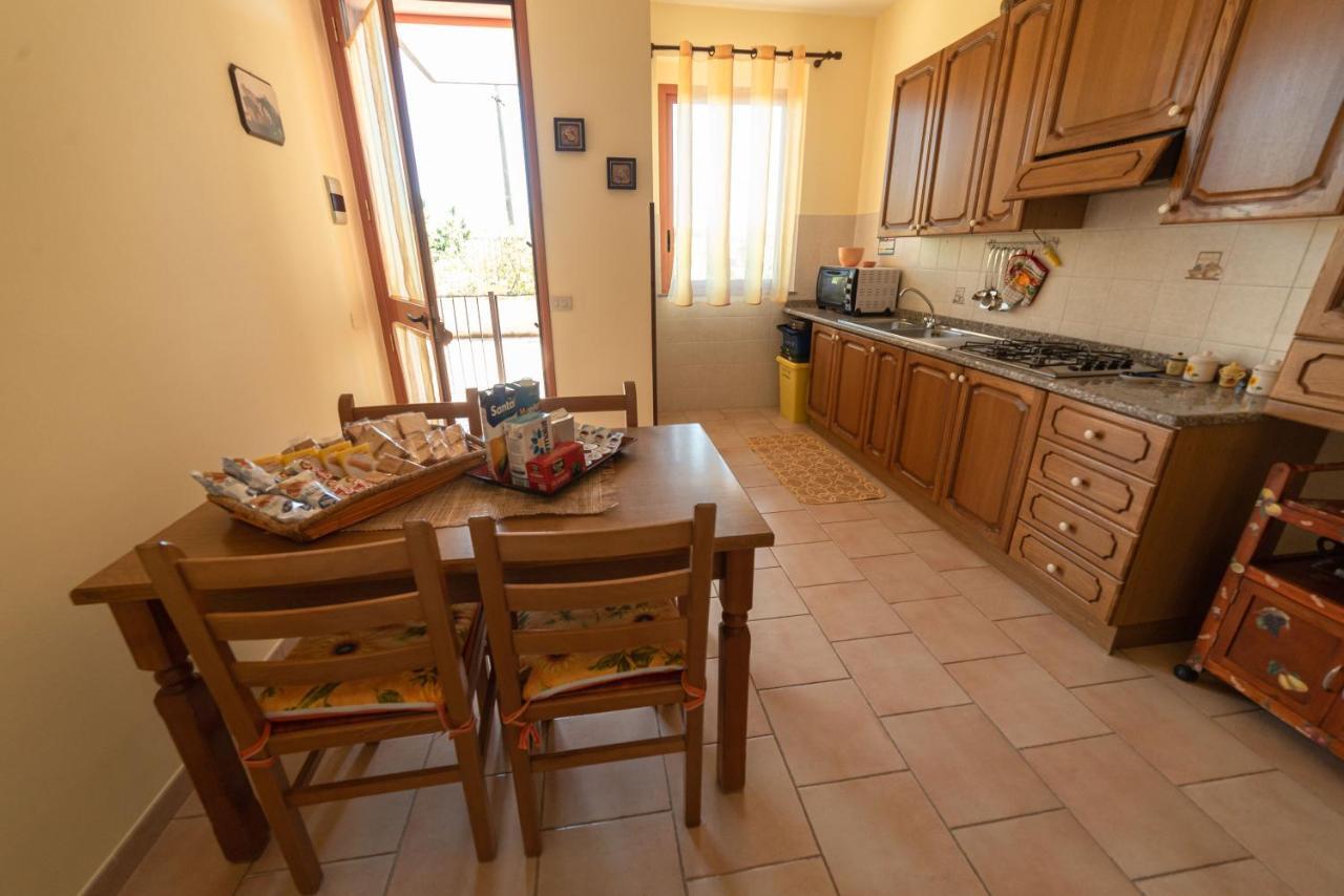 Casa Del Maestrale Apartment Ачиреале Екстериор снимка