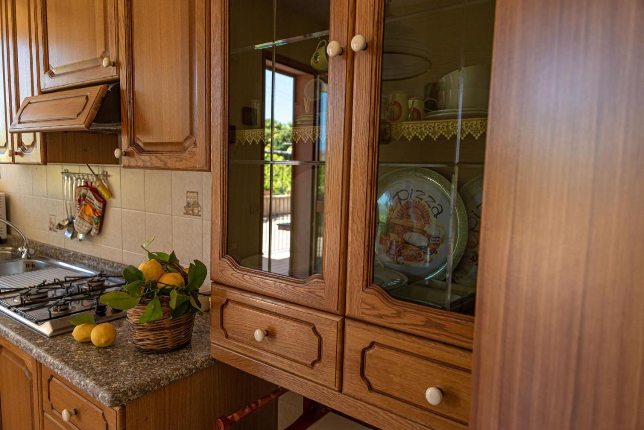 Casa Del Maestrale Apartment Ачиреале Екстериор снимка