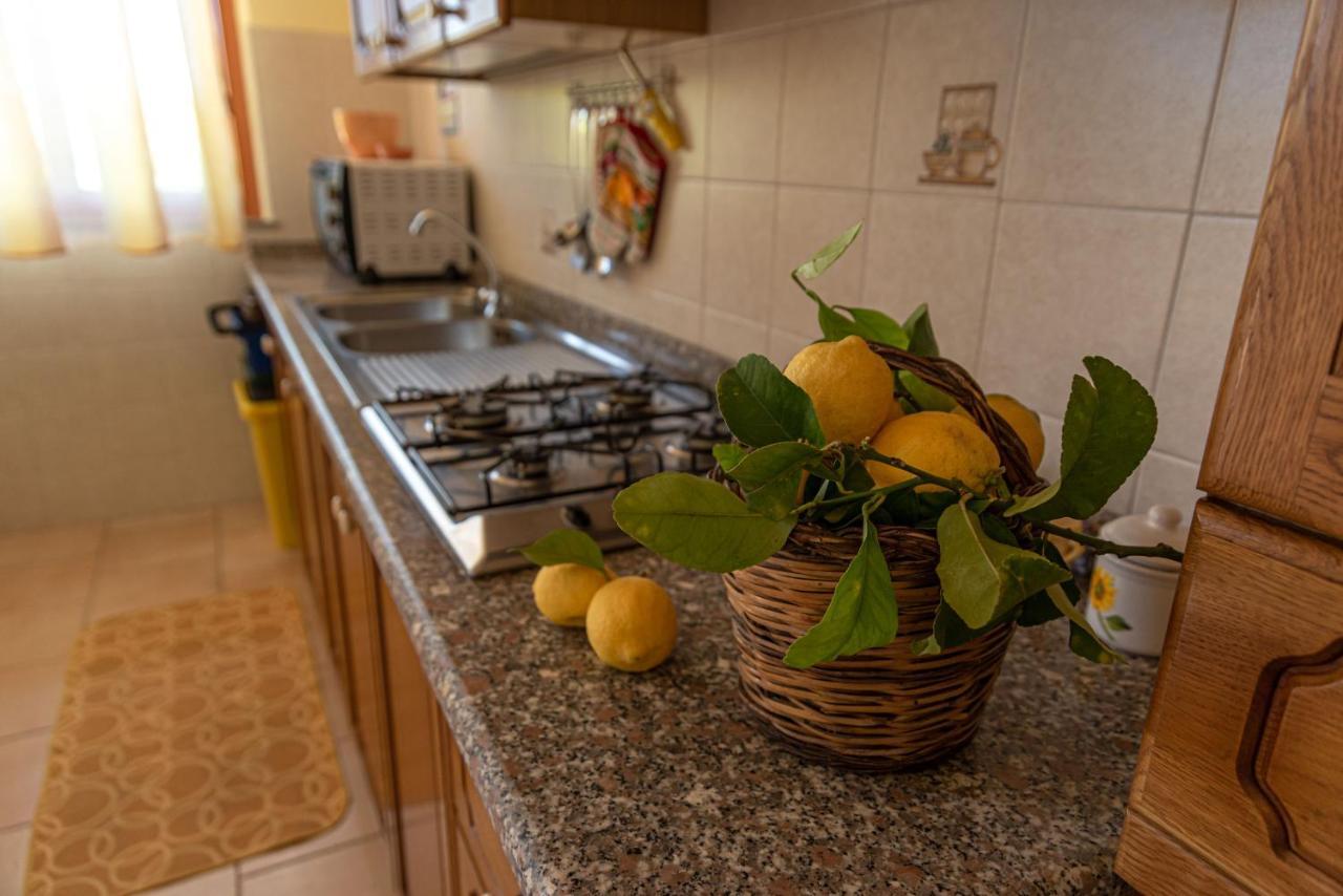 Casa Del Maestrale Apartment Ачиреале Екстериор снимка