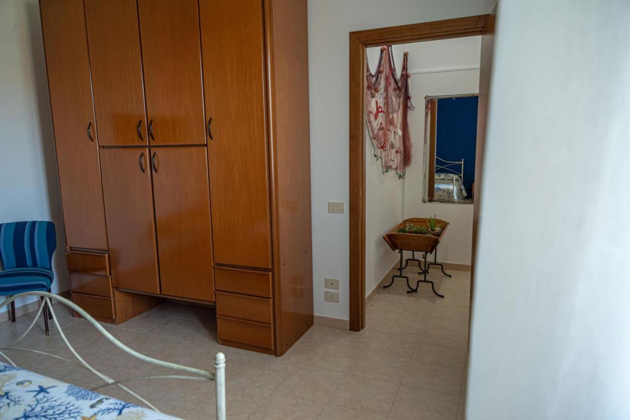 Casa Del Maestrale Apartment Ачиреале Екстериор снимка